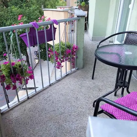 Lux Square Apartamento *