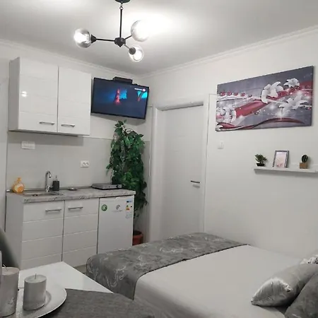 Lux Square Apartamento