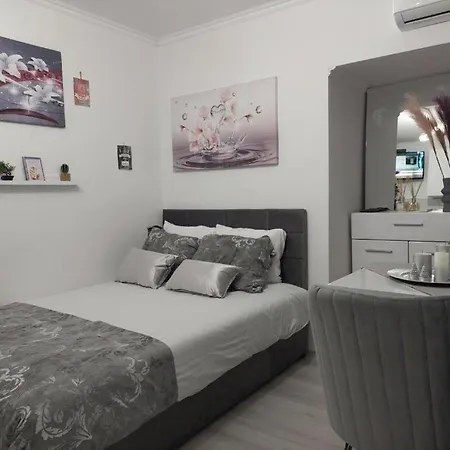 Lux Square Apartamento *