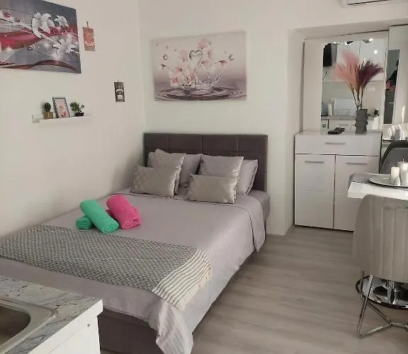 Lux Square Apartment Skopje